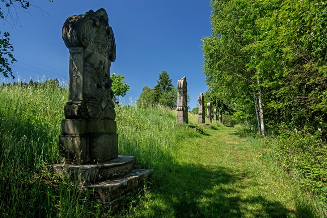 Křížová cesta ve Stárkově